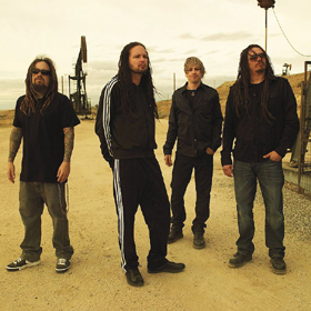 Korn: vastag gitárok elektronikával, de dubstep nélkül