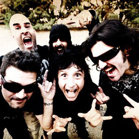 Anthrax: Benante dupla Worship Musicot szeretett volna