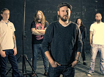 In Flames: Episode 666 kontra Deliver Us