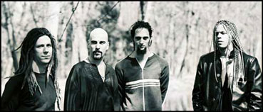 Deadsoul Tribe: „A lelkemnek nem kell útlevél”