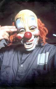 Slipknot: kilenc elmebeteg összezárva